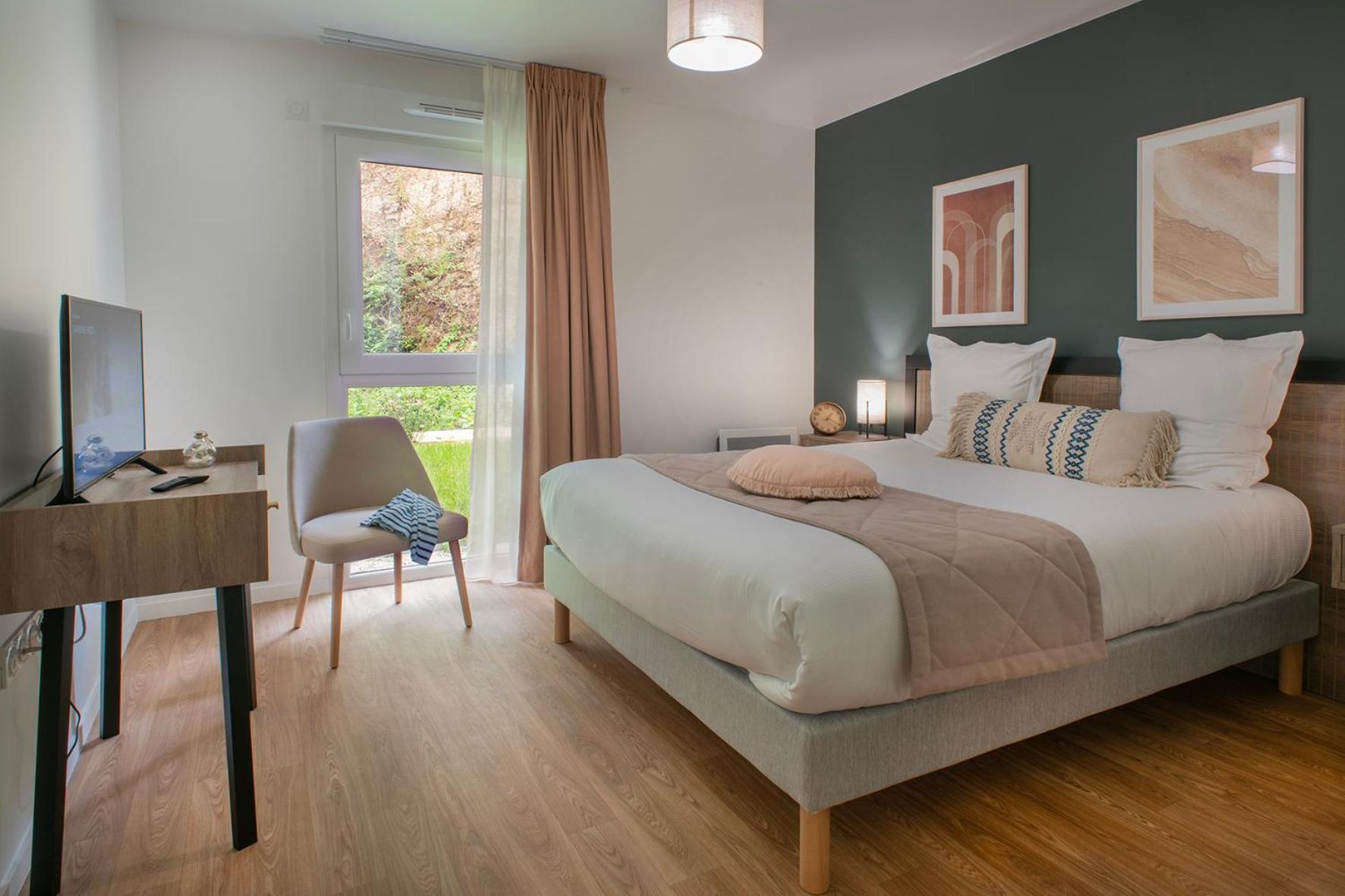 Residence Services Seniors - Domitys Les Jardins D'Ahna Ντινάν Εξωτερικό φωτογραφία