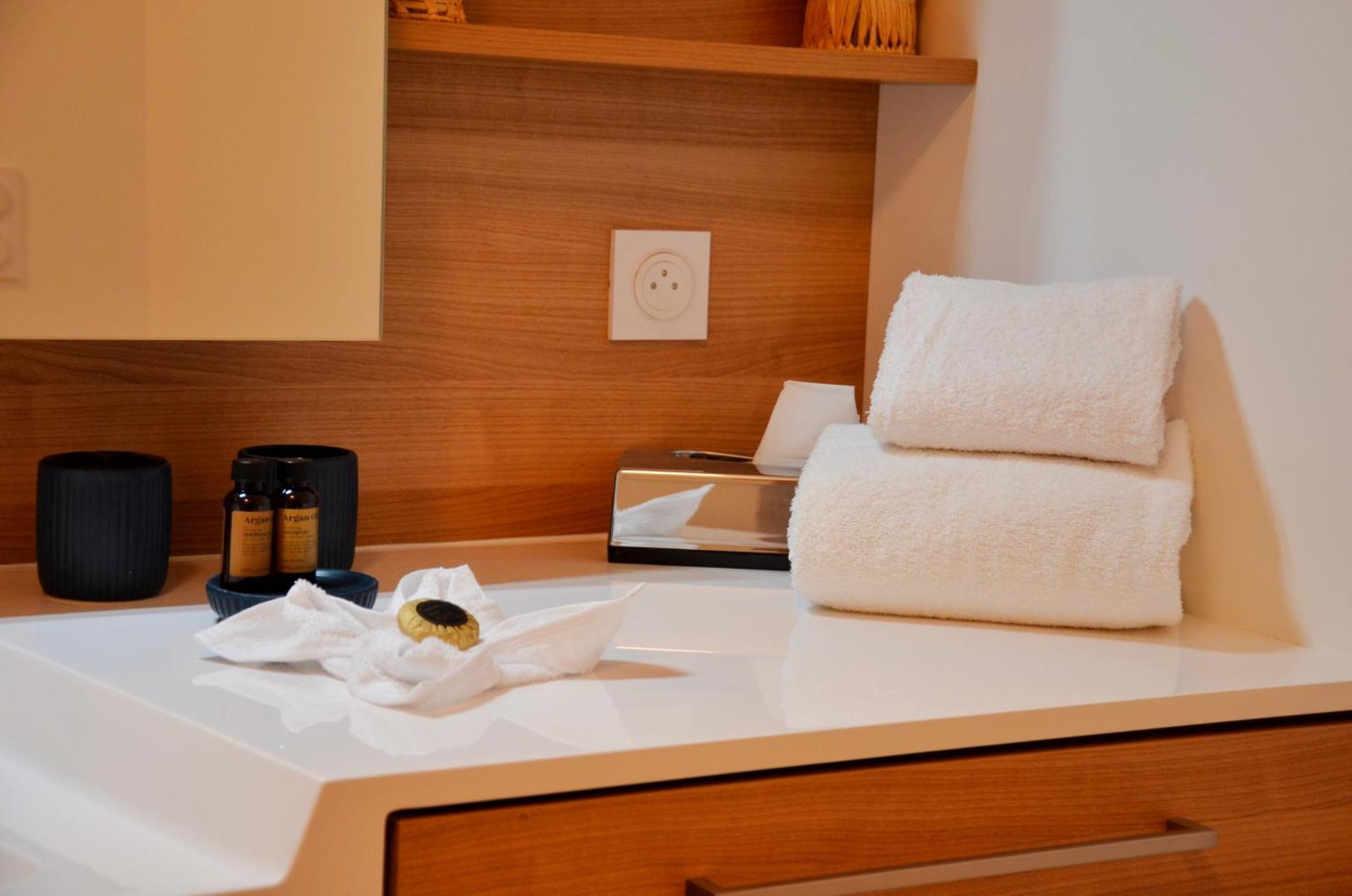 Residence Services Seniors - Domitys Les Jardins D'Ahna Ντινάν Εξωτερικό φωτογραφία